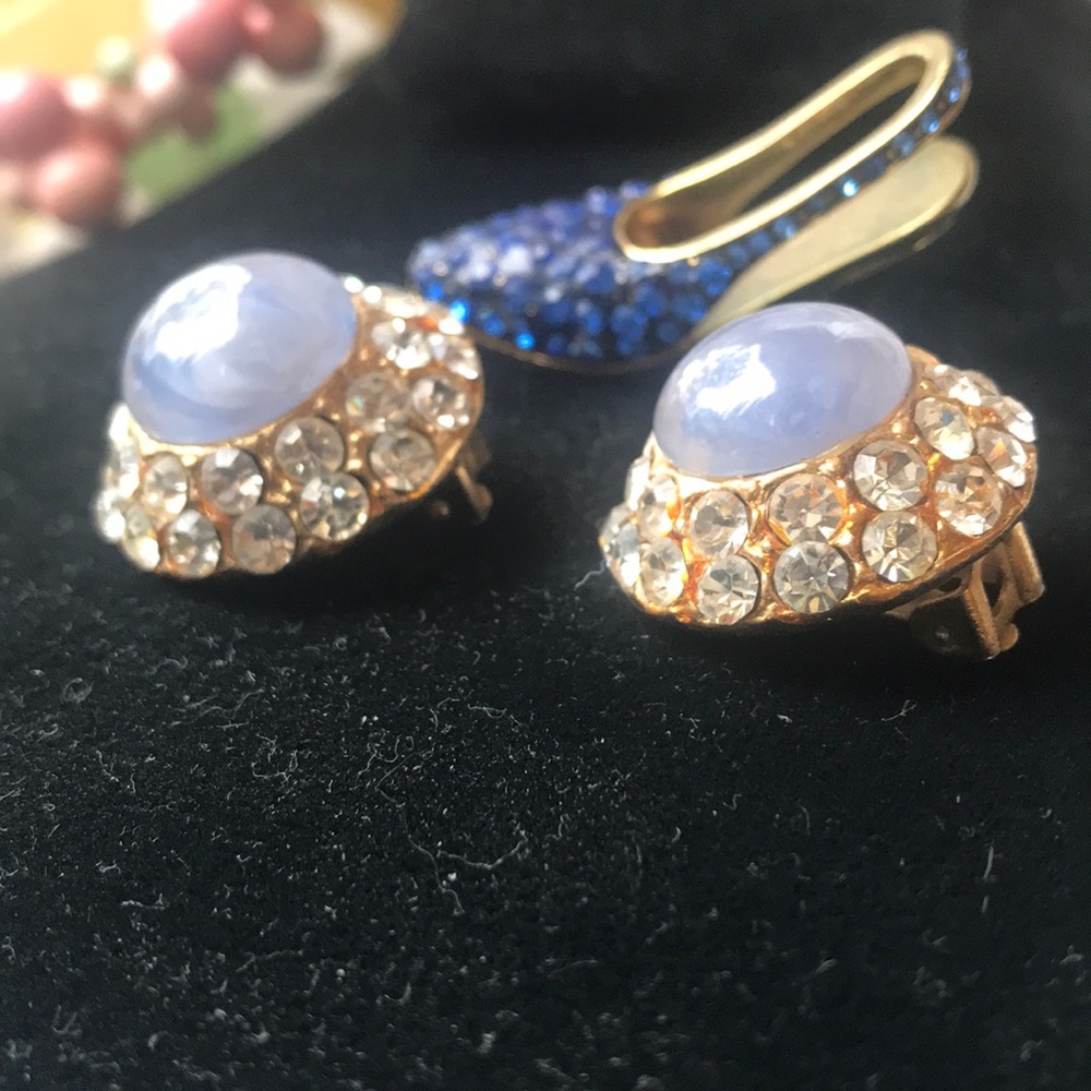 Vintage clip Earrings